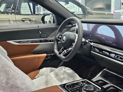 BMW 7 SERIES - 4
