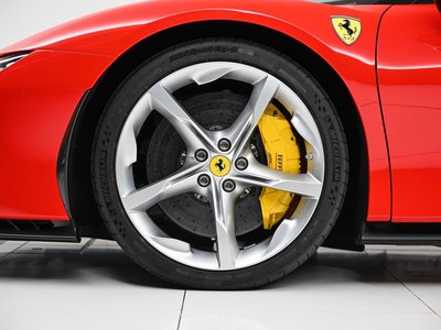 صورة مصغرة 16 لـ 2021 Ferrari SF90 STRADALE