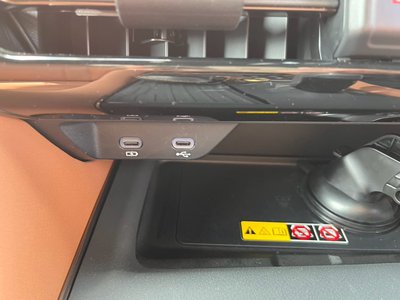 صورة مصغرة 24 لـ 2024 Toyota VELLFIRE