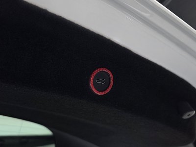 2025 Tesla MODEL Y — миниатюра 32