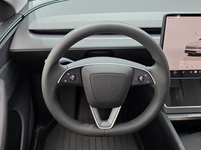 2025 Tesla MODEL Y — миниатюра 19