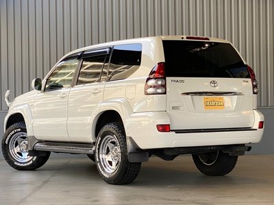 TOYOTA LAND CRUISER PRADO - 3