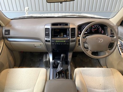 TOYOTA LAND CRUISER PRADO - 2