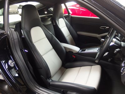 2019 Porsche 718 thumbnail 26