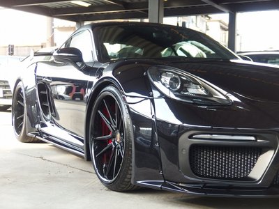 2019 Porsche 718 thumbnail 13