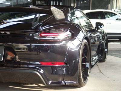 2019 Porsche 718 thumbnail 17