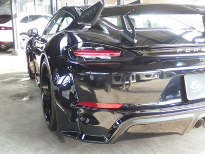2019 Porsche 718 thumbnail 18