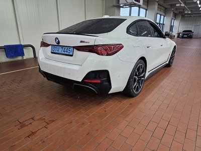 BMW I4 - 4