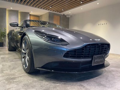 2021 Aston Martin DB11 VOLANTE — фото 3