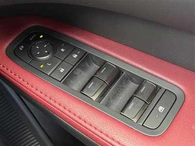 LEXUS RX - 8