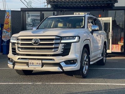 TOYOTA LAND CRUISER 300 - 2