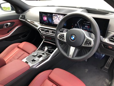 2024 BMW 3 SERIES thumbnail 28