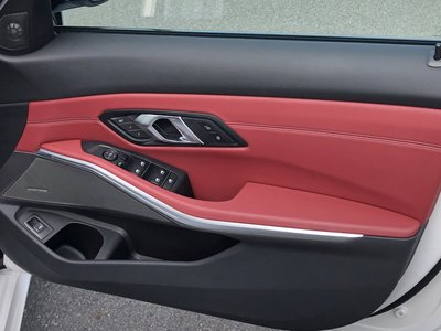 2024 BMW 3 SERIES thumbnail 24