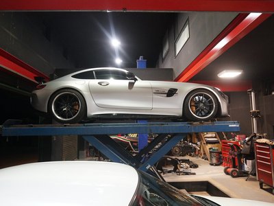 MERCEDES-BENZ GT AMG - 8