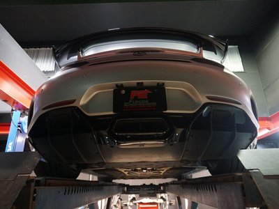 MERCEDES-BENZ GT AMG - 10