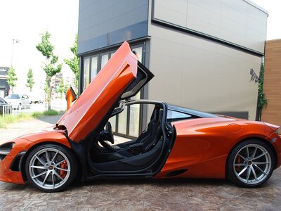 MCLAREN 720S - 7