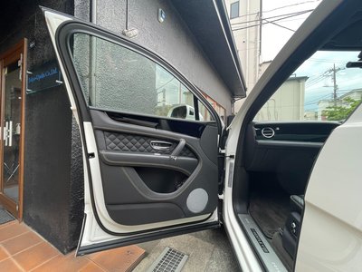 صورة مصغرة 39 لـ 2019 Bentley BENTAYGA