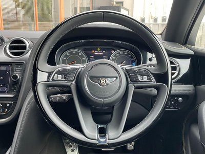 صورة مصغرة 27 لـ 2019 Bentley BENTAYGA