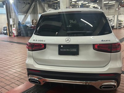 صورة 8 لـ 2023 Mercedes-BENZ GLB