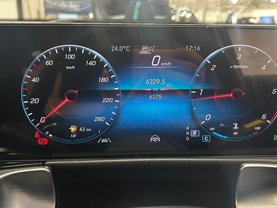 2023 Mercedes-BENZ GLB — миниатюра 14