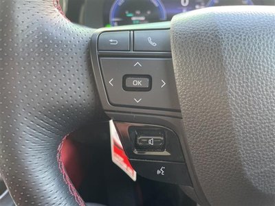 TOYOTA CROWN SPORT - 9