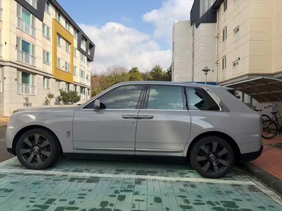 ROLLS-ROYCE CULLINAN - 4