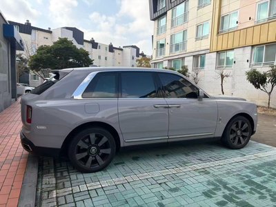 ROLLS-ROYCE CULLINAN - 2