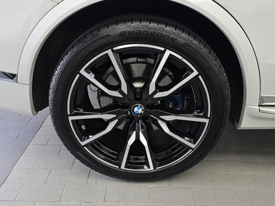 2021 BMW X7 照片 6