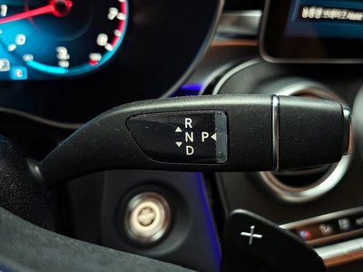 MERCEDES-BENZ GLC - 9