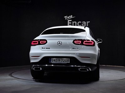 MERCEDES-BENZ GLC - 4