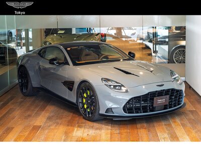 ASTON MARTIN VANQUISH