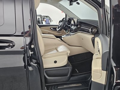 2023 Mercedes-BENZ V-CLASS thumbnail 16