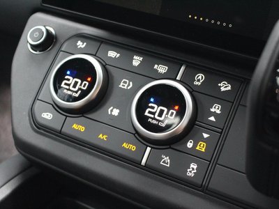 صورة مصغرة 12 لـ 2026 LAND Rover DEFENDER