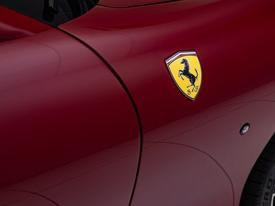 FERRARI ROMA SPIDER - 2