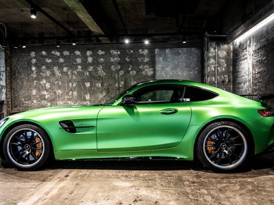 MERCEDES-BENZ GT AMG - 9