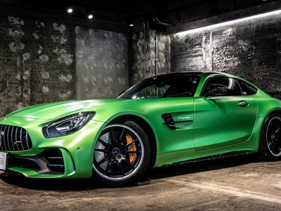 MERCEDES-BENZ GT AMG - 8