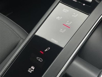 2022 Porsche MACAN — миниатюра 20