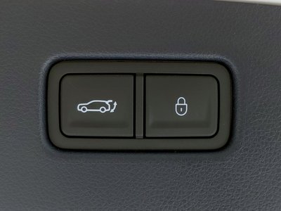 صورة مصغرة 16 لـ 2024 Genesis GV70