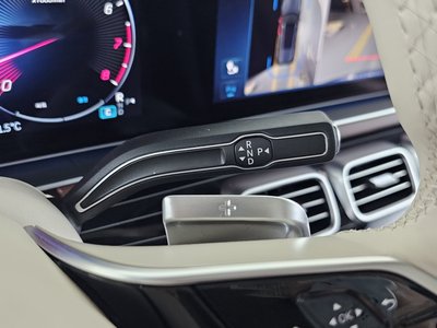 MERCEDES-BENZ GLS - 9