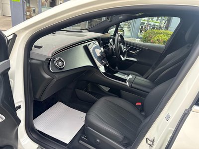 2024 Mercedes-BENZ EQE — миниатюра 19