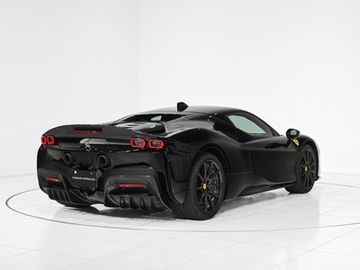 2021 FERRARI SF90 STRADALE photo 8