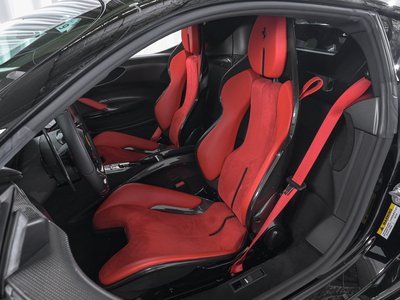 صورة مصغرة 11 لـ 2021 Ferrari SF90 STRADALE