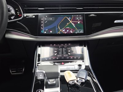 2023 AUDI Q8 — миниатюра 12