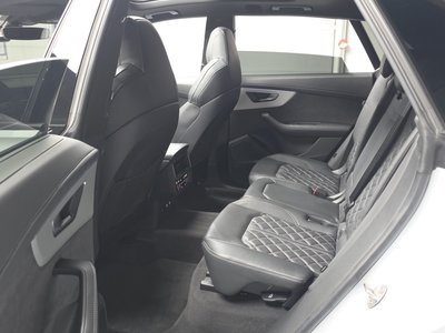 2023 AUDI Q8 — миниатюра 11