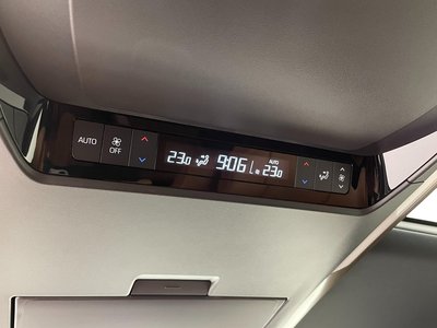 صورة مصغرة 31 لـ 2024 Toyota VELLFIRE