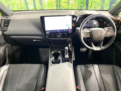 صورة 2 لـ 2023 Lexus NX