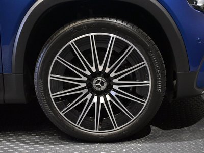 MERCEDES-BENZ GLB - 10