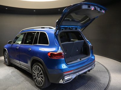 MERCEDES-BENZ GLB - 8