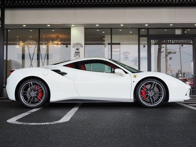 FERRARI 488 GTB - 8