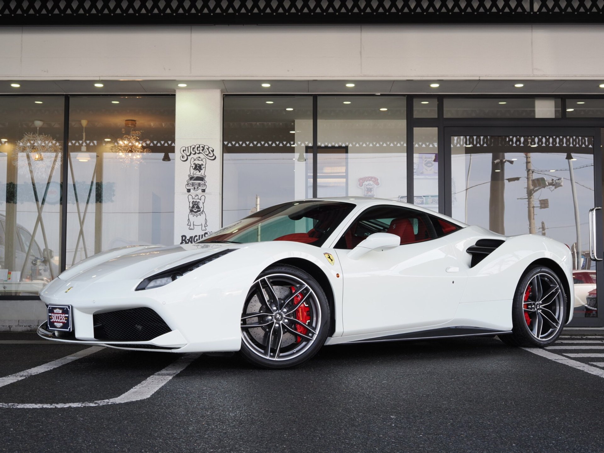 FERRARI 488 GTB - View 1